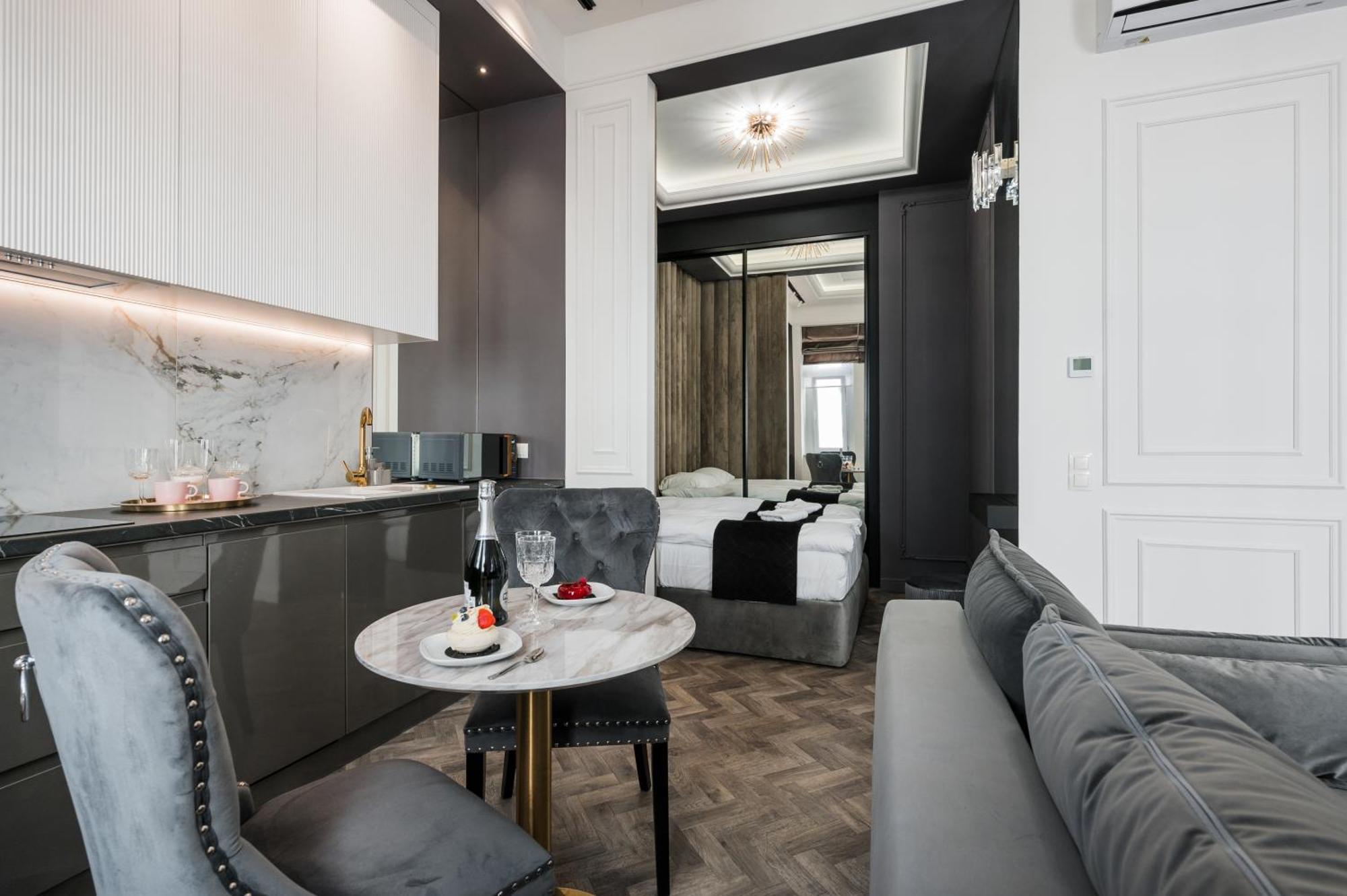 Salomea Krakow Apartments Bozego Ciala Cracóvia Exterior foto
